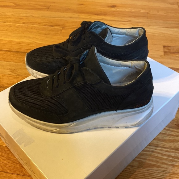 Common Projects Sneakers - Picture 4 of 7